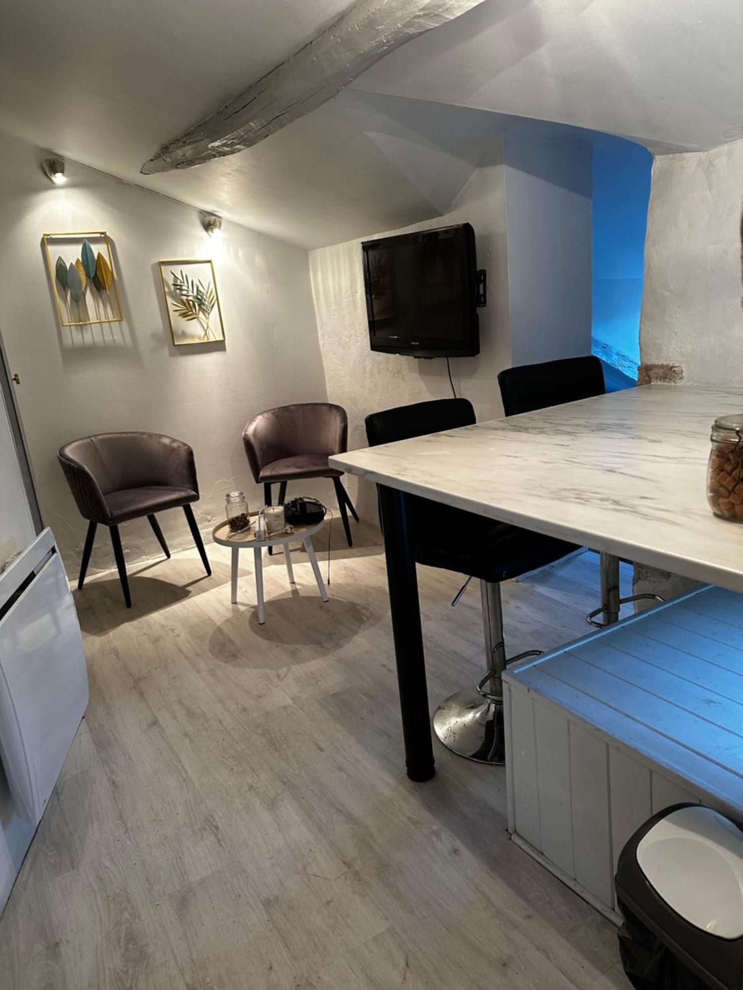 Le Repere Studio Poitiers Extérieur photo